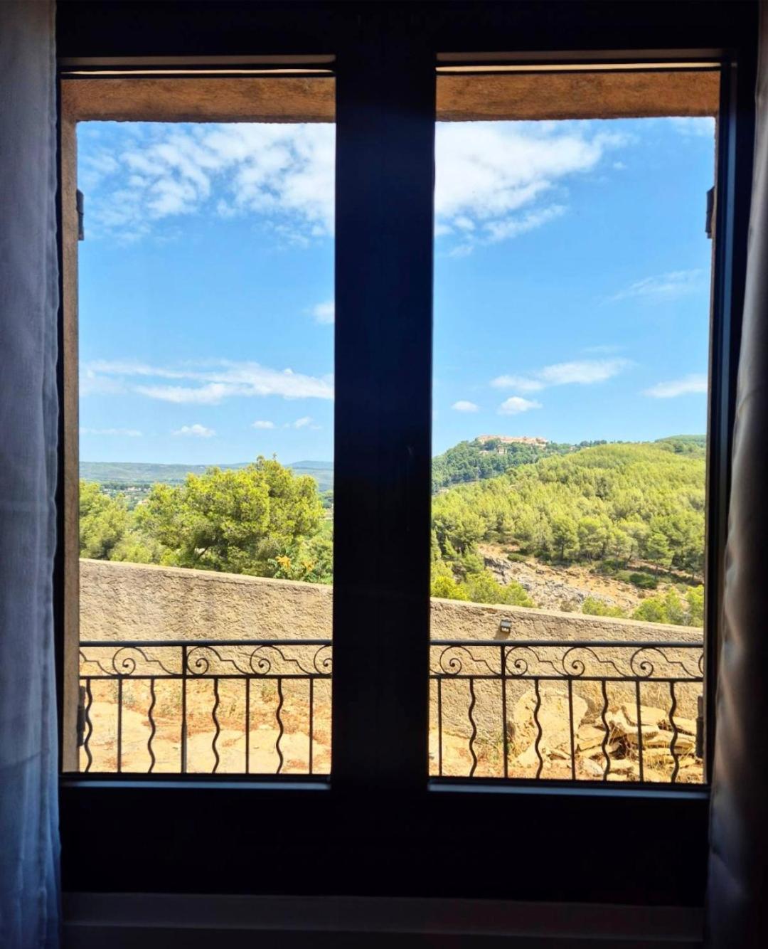 D'azur, Calme Et Bien Situe La Cadière-d'Azur